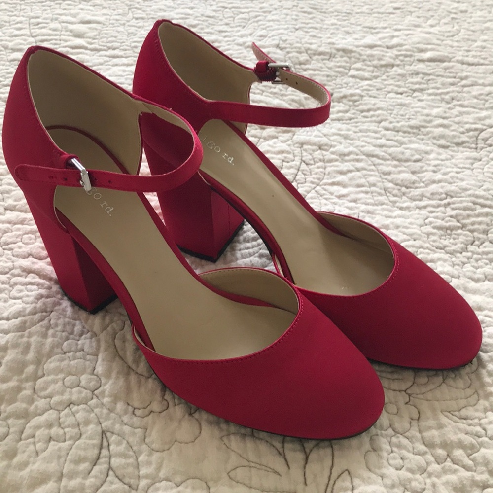 Ruby slippers! 🌪🌈🌹👠